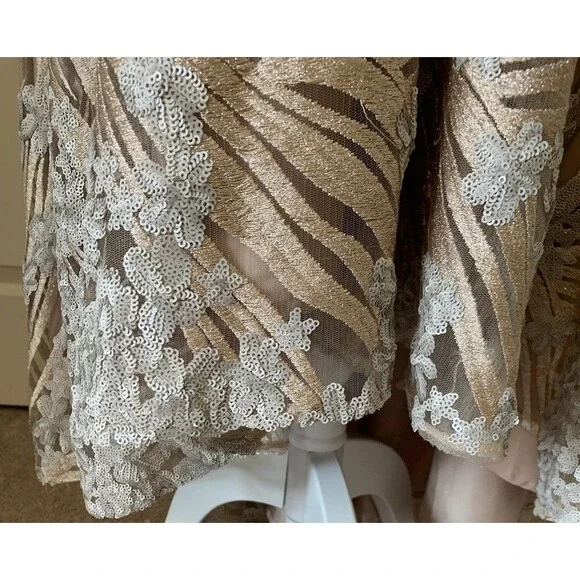 Badgley Mischka Champagne Sleeveless Sequin Gown Event Size 10 Formal Wedding - Picture 6 of 16